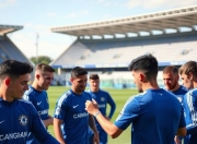 开云体育官网入口-切尔西队员备战未来英超对决增进团结共赢，切尔西英超阵容